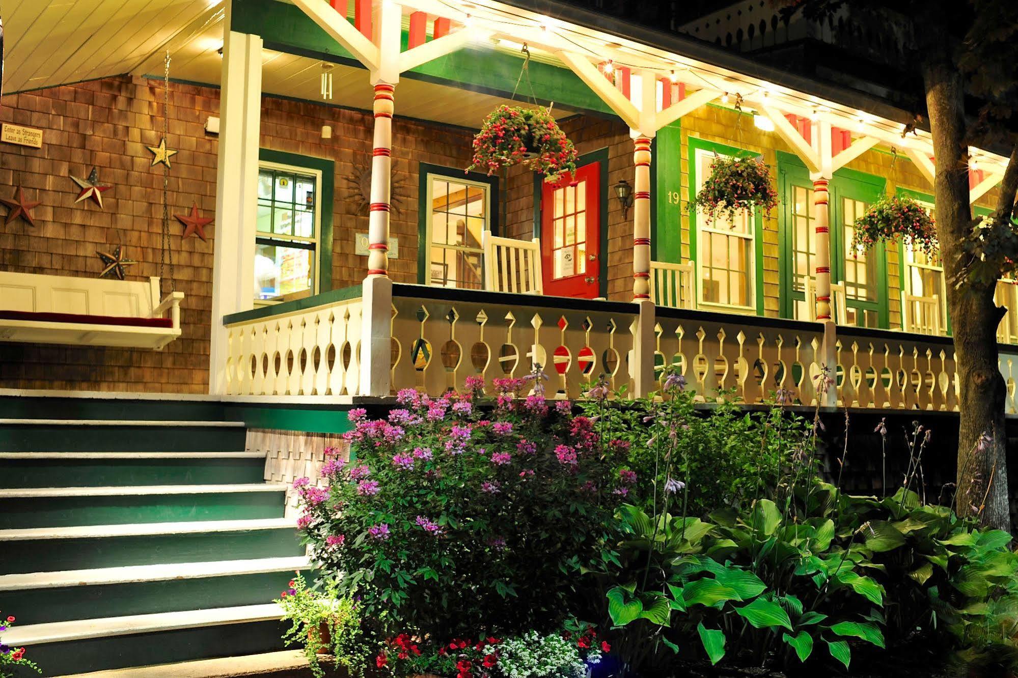 Pequot Hotel Oak Bluffs Buitenkant foto