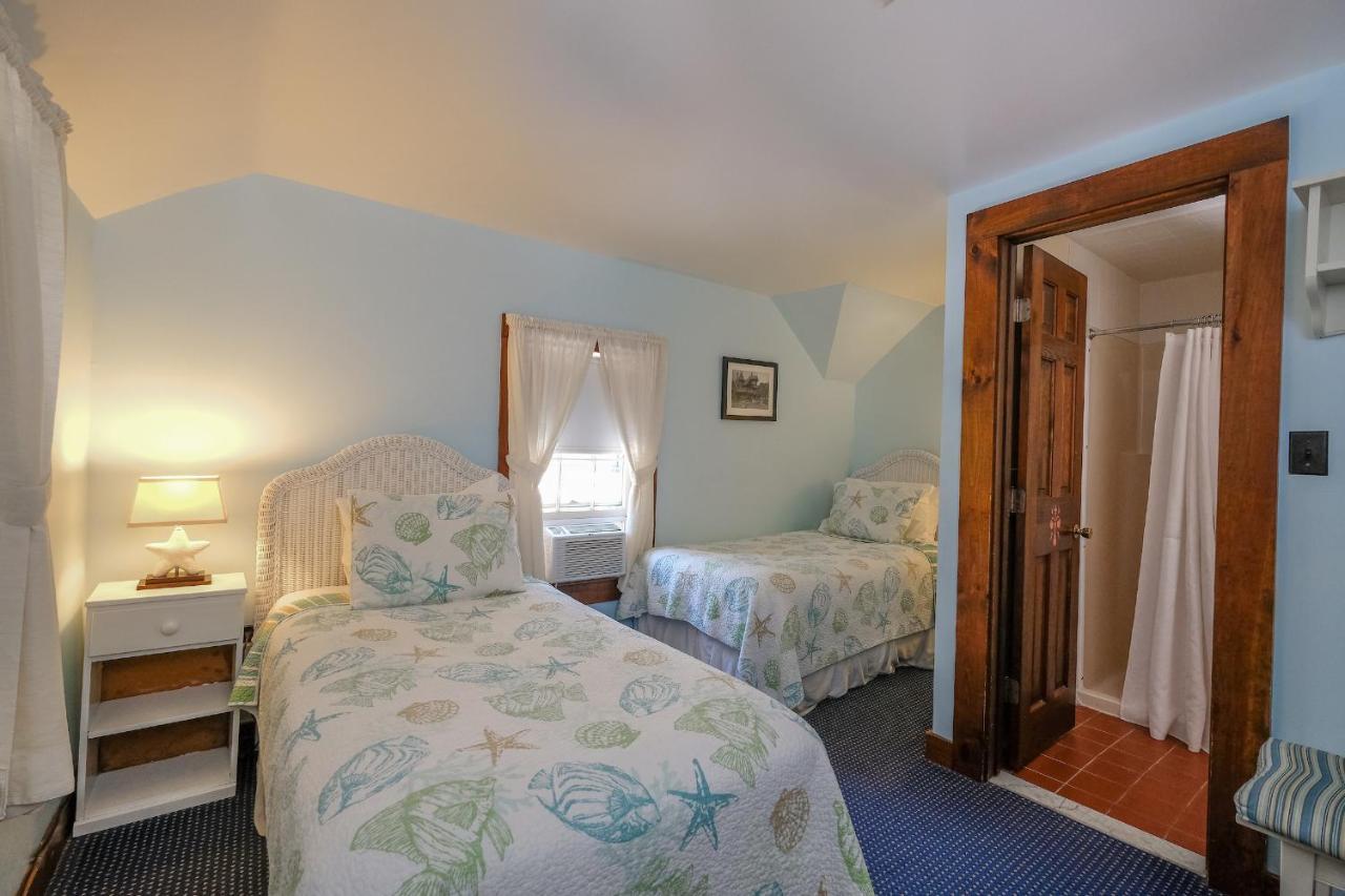 Pequot Hotel Oak Bluffs Buitenkant foto